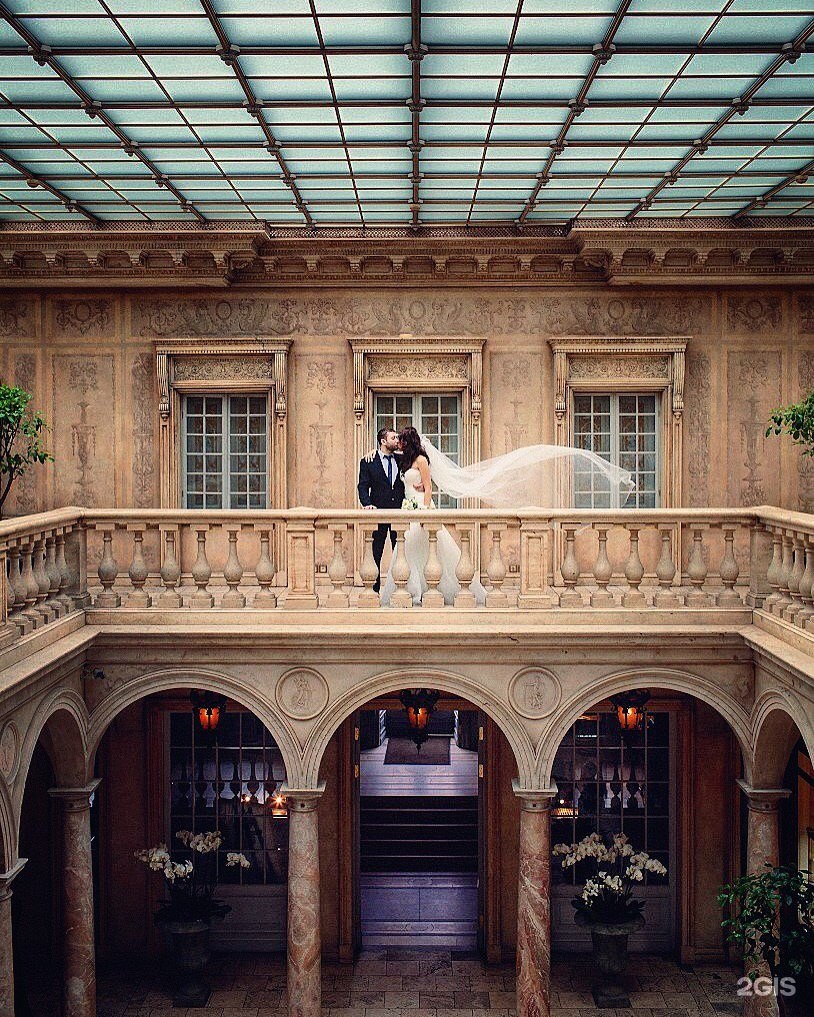 Интерьер ресторана Турандот в Москве