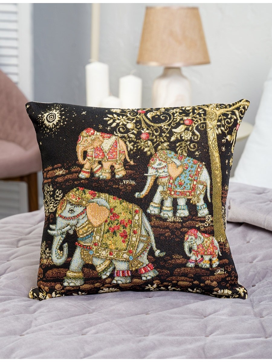 Наволочка гобелен индийский слон