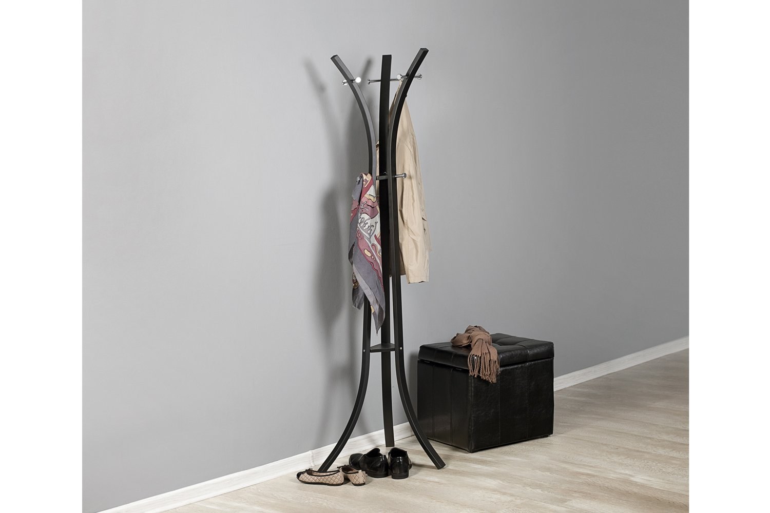 Вешалка в прихожую напольная металлическая для верхней. Вешалка в прихожую напольная металлическая для верхней. Черн. Вешалка в прихожую напольная металлическая для верхней. Напольная вешалка мебелик пико 27.
