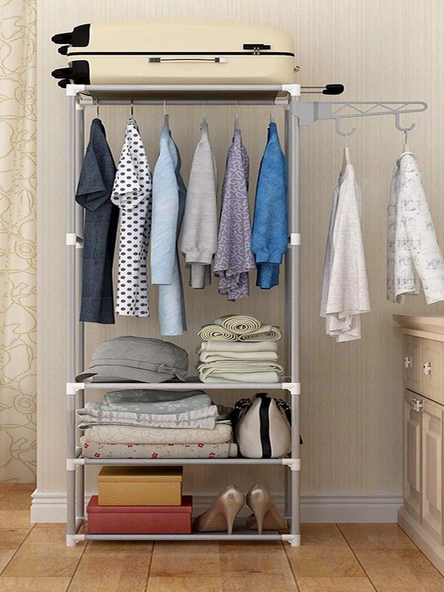 Вешалка в спальню для одежды напольная