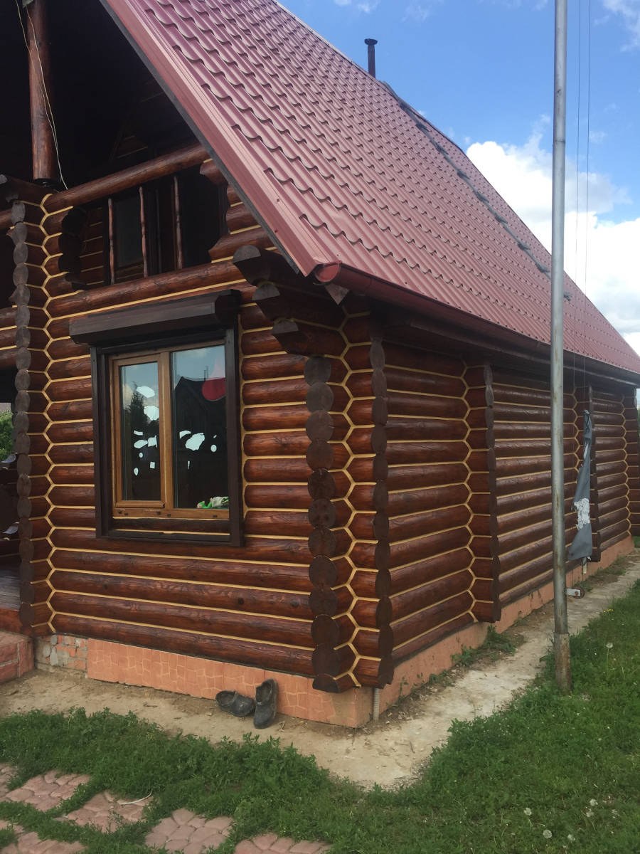 Сруб дом цвета палисандр