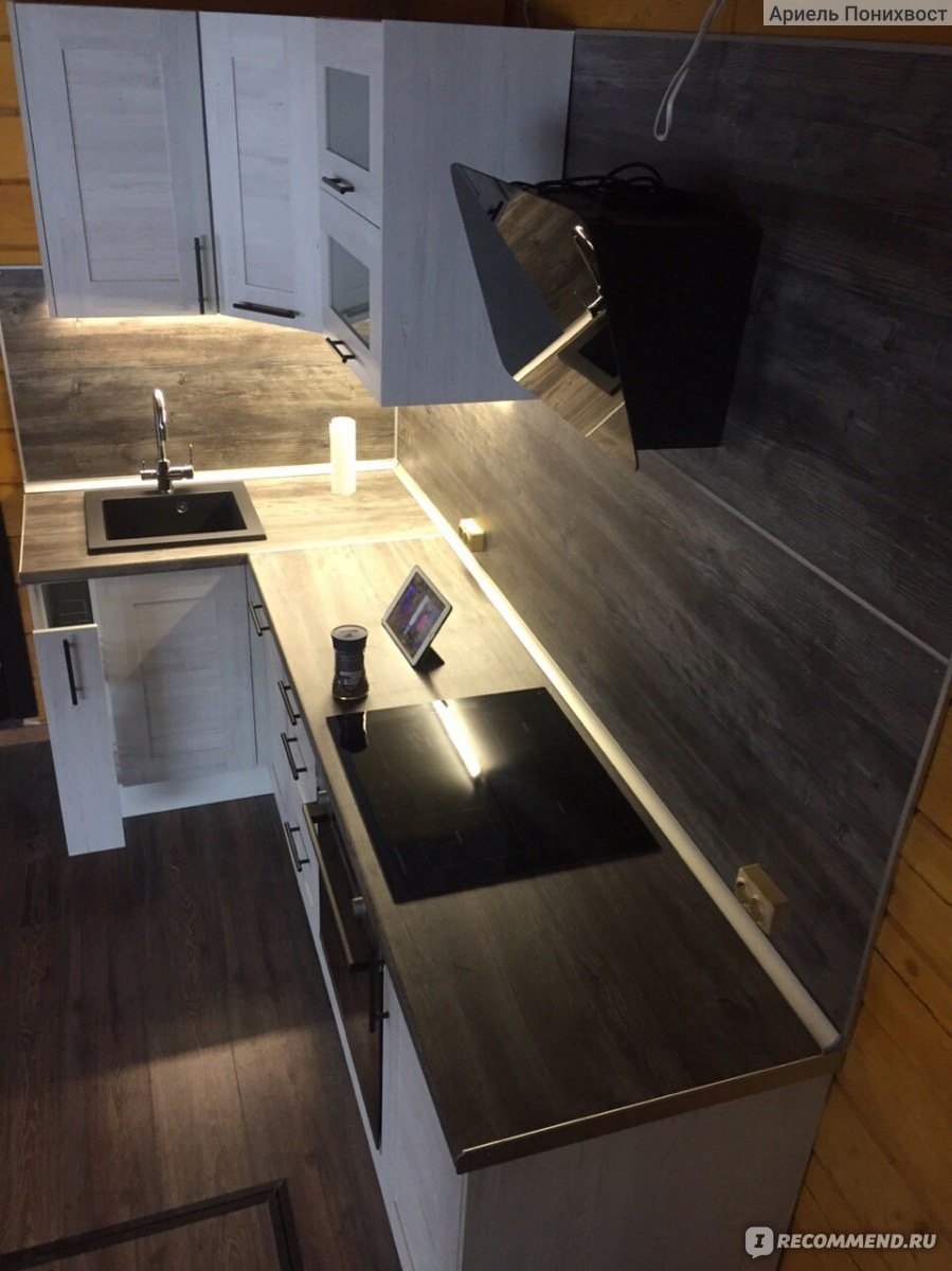 Столешница фрейм светлый Леруа