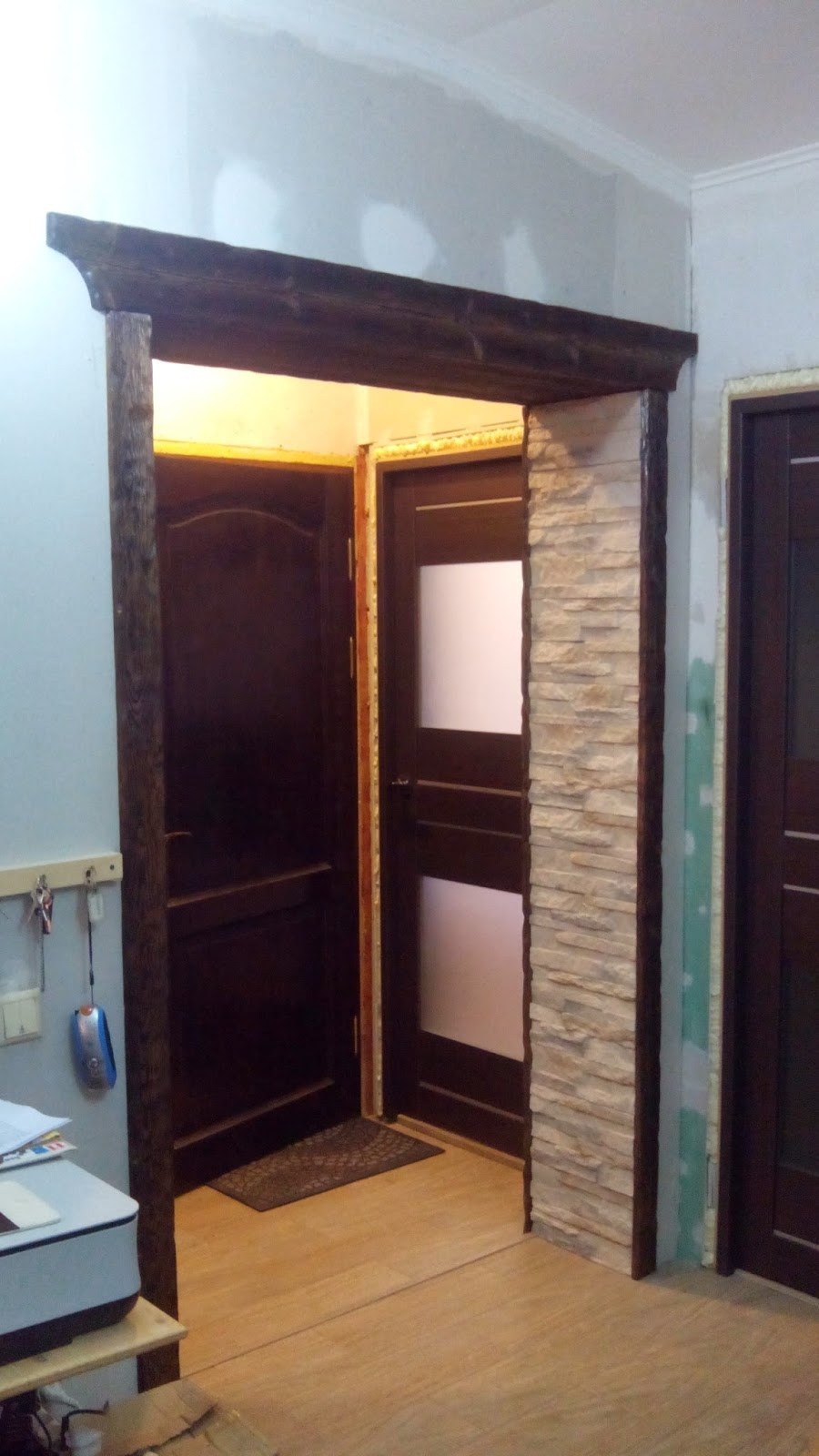 Отделка дверного проема