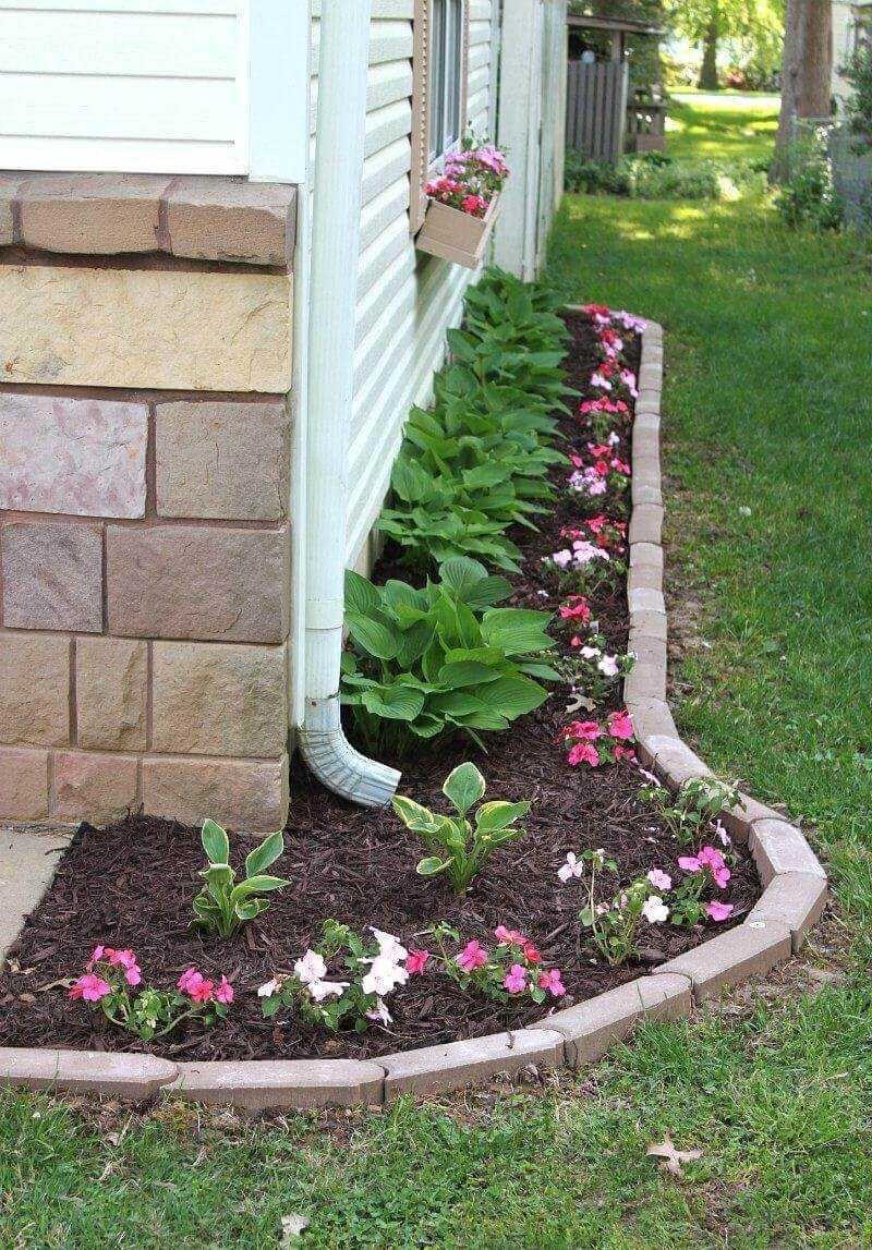 Клумбы на даче своими руками