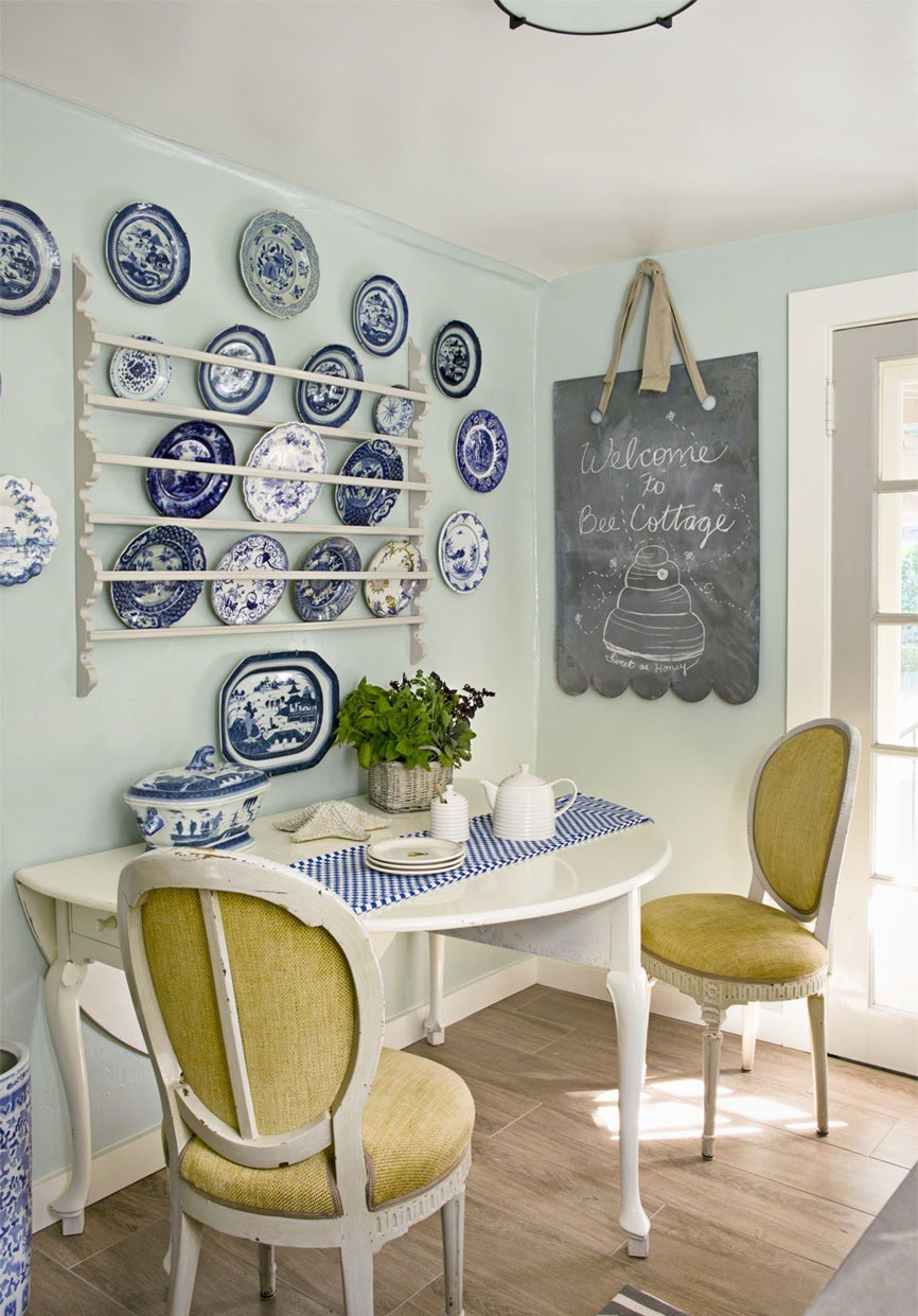 Декор стены на кухне