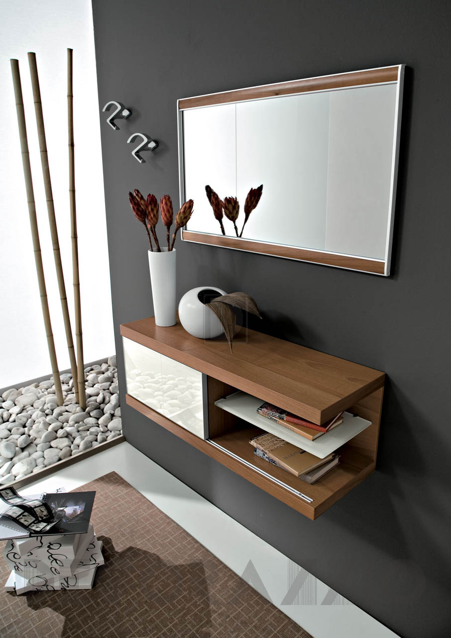 Зеркало с подвесной тумбой в прихожую