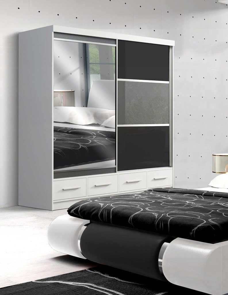 Белая глянцевая мебель для спальни