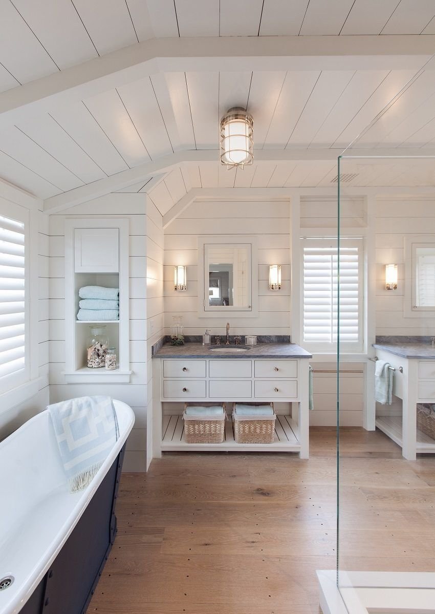 Потолок в деревянном доме