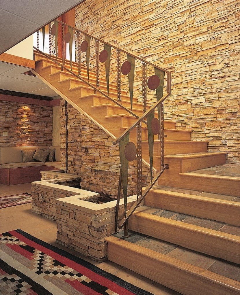 Отделка лестничного проема