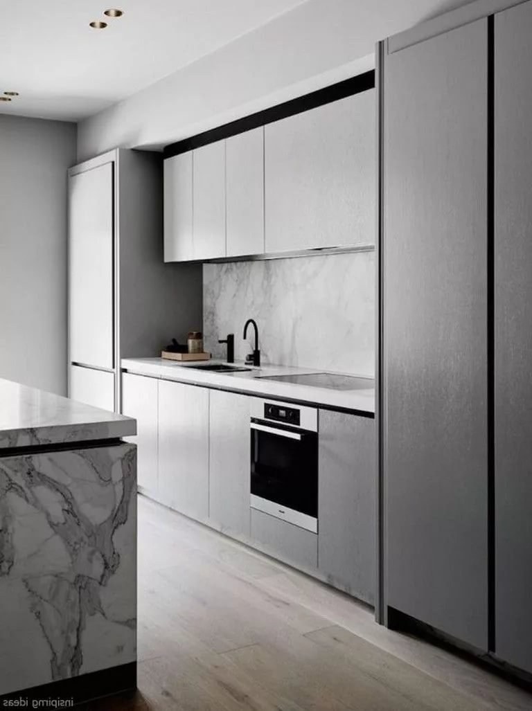 Серые кухни