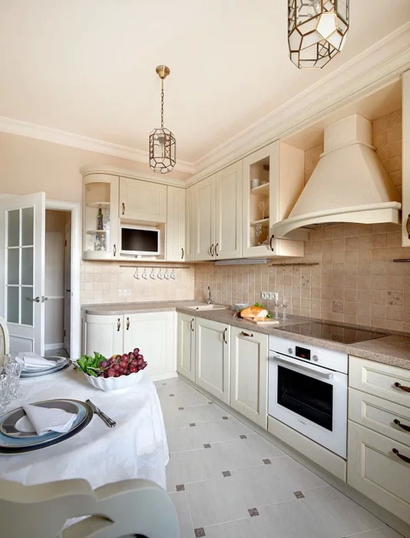 Светлые стены на кухне