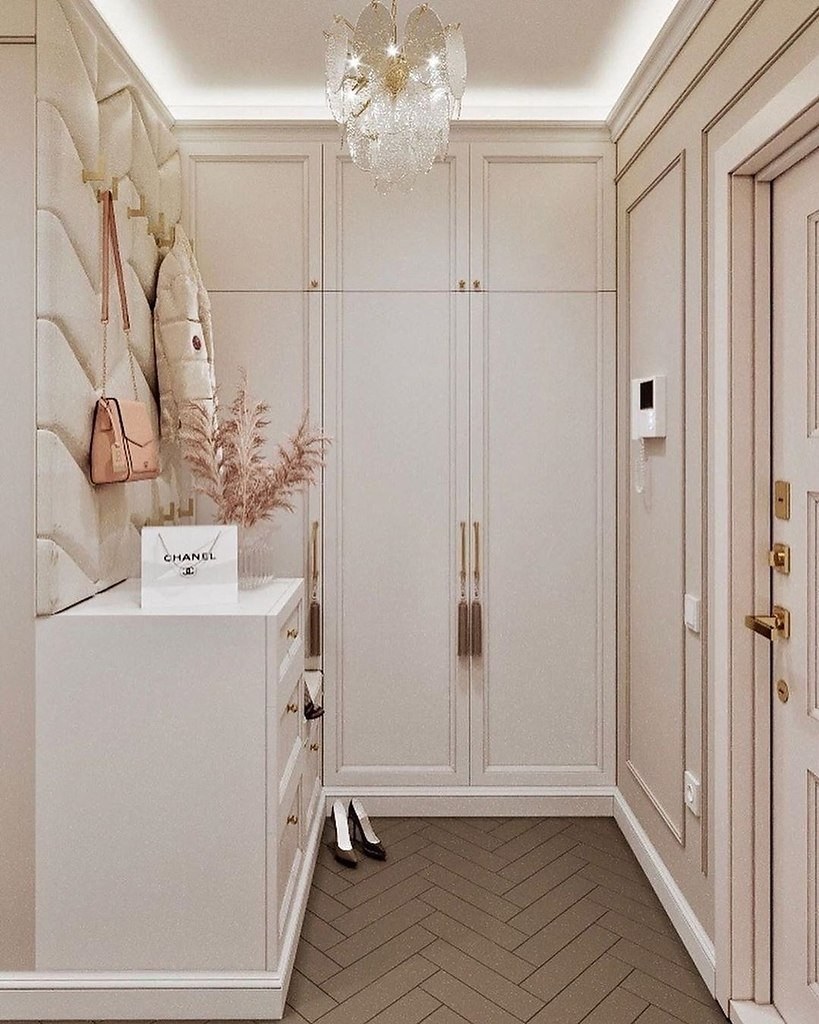 Светлая прихожая интерьер