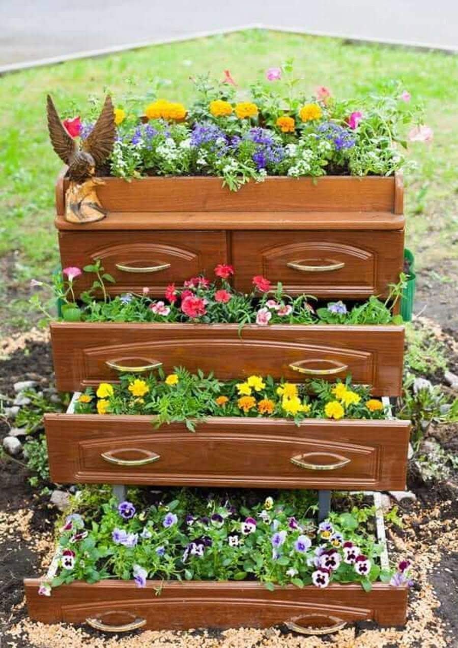 Цветник многоярусный Каскад