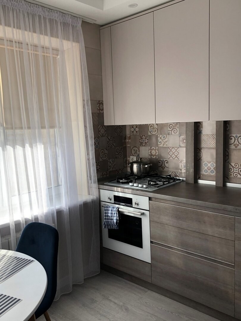 Кухня в однушке