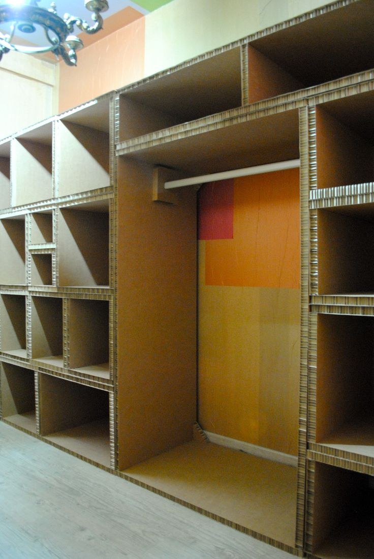 Стеллаж из гофрокартона