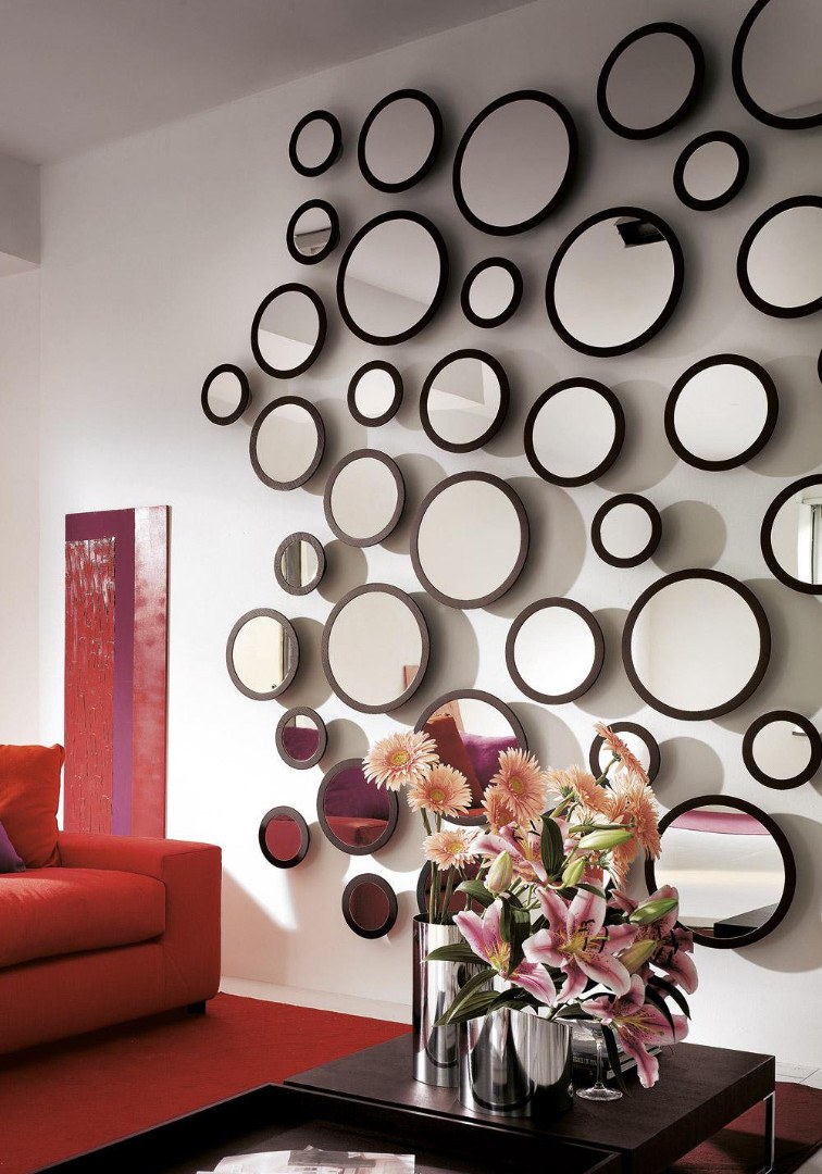 Необычный декор стен