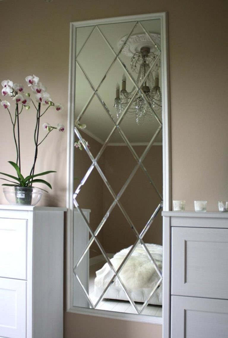 Зеркало гравировка ромбы с фацетом