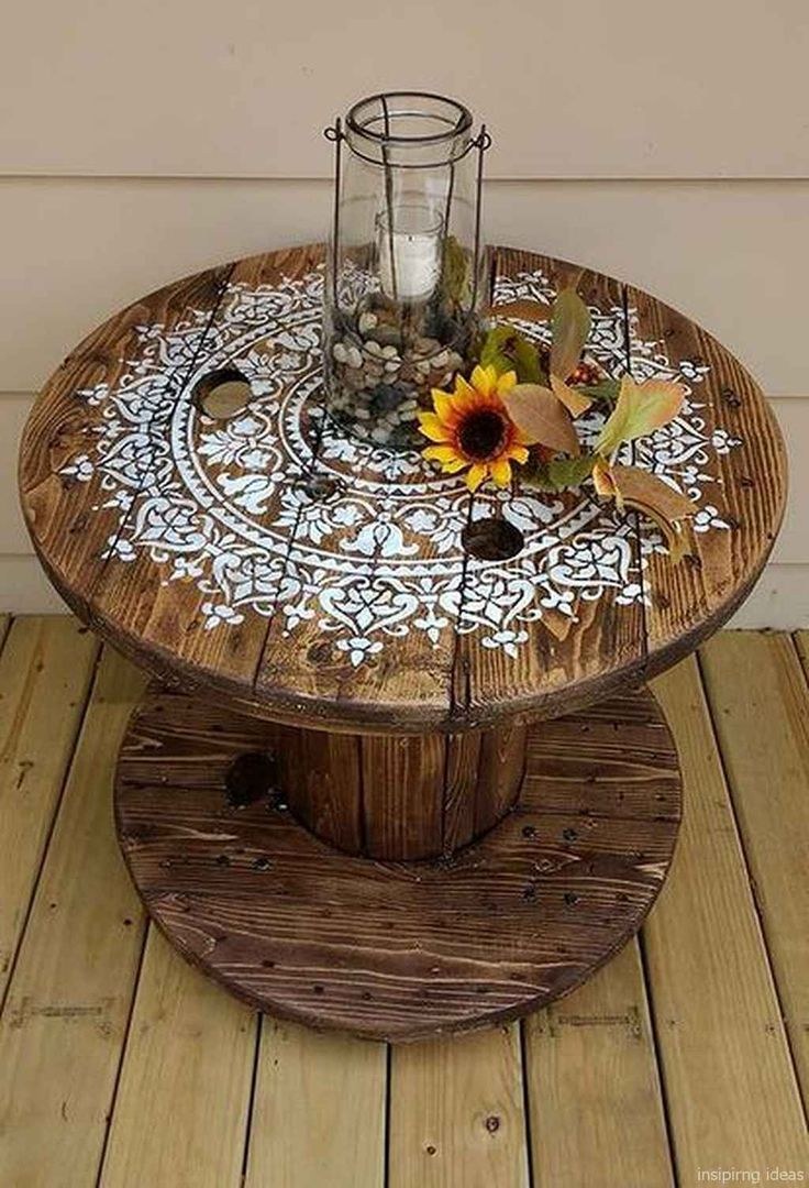 Столик из бобины