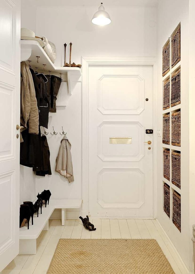 Интерьер маленькой прихожей