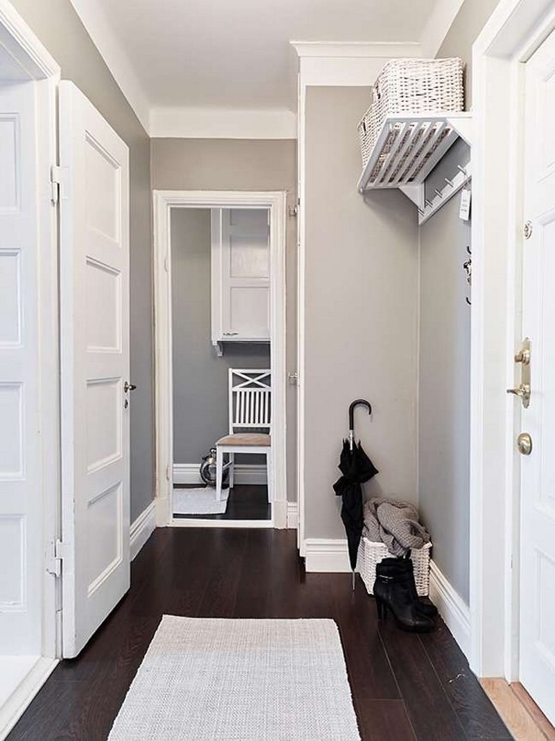 Узкая прихожая