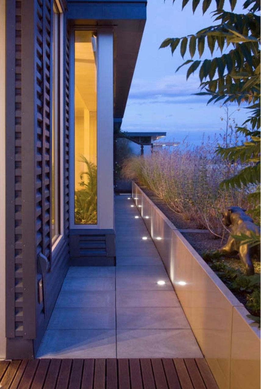 Светодиодное освещение на балконе