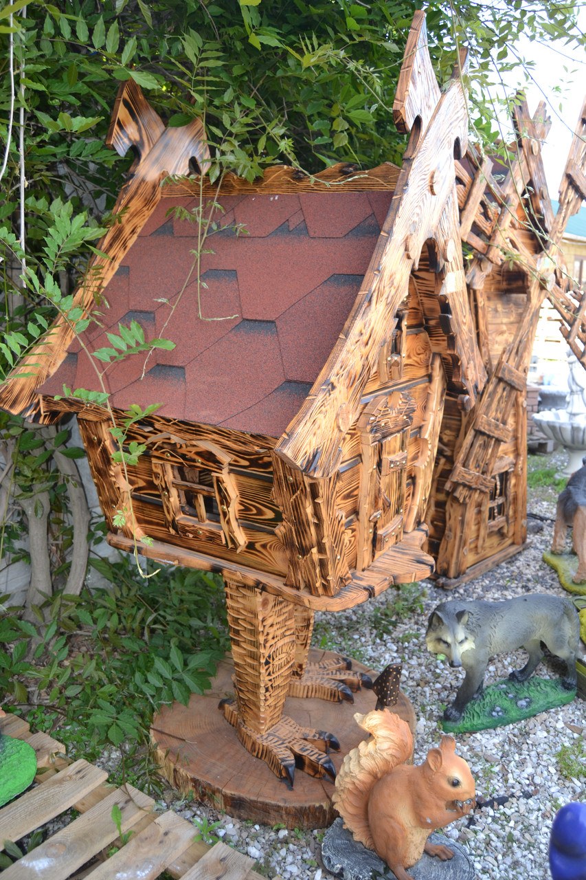 Фигурки для сада домик