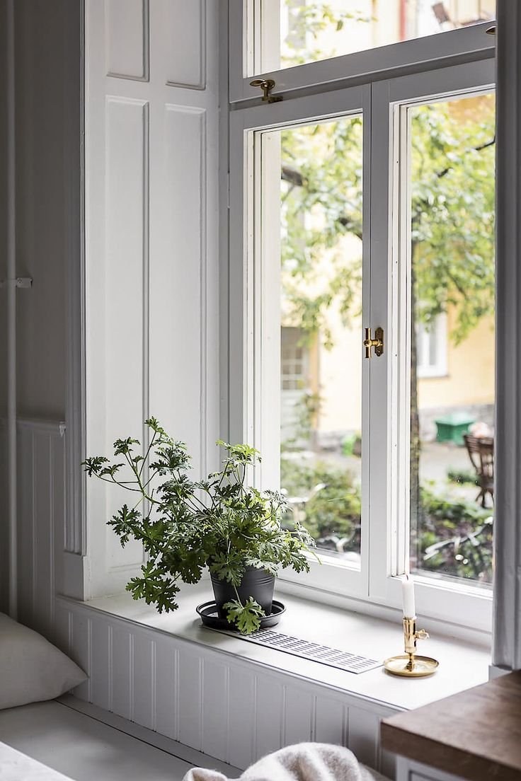 Окно без подоконника