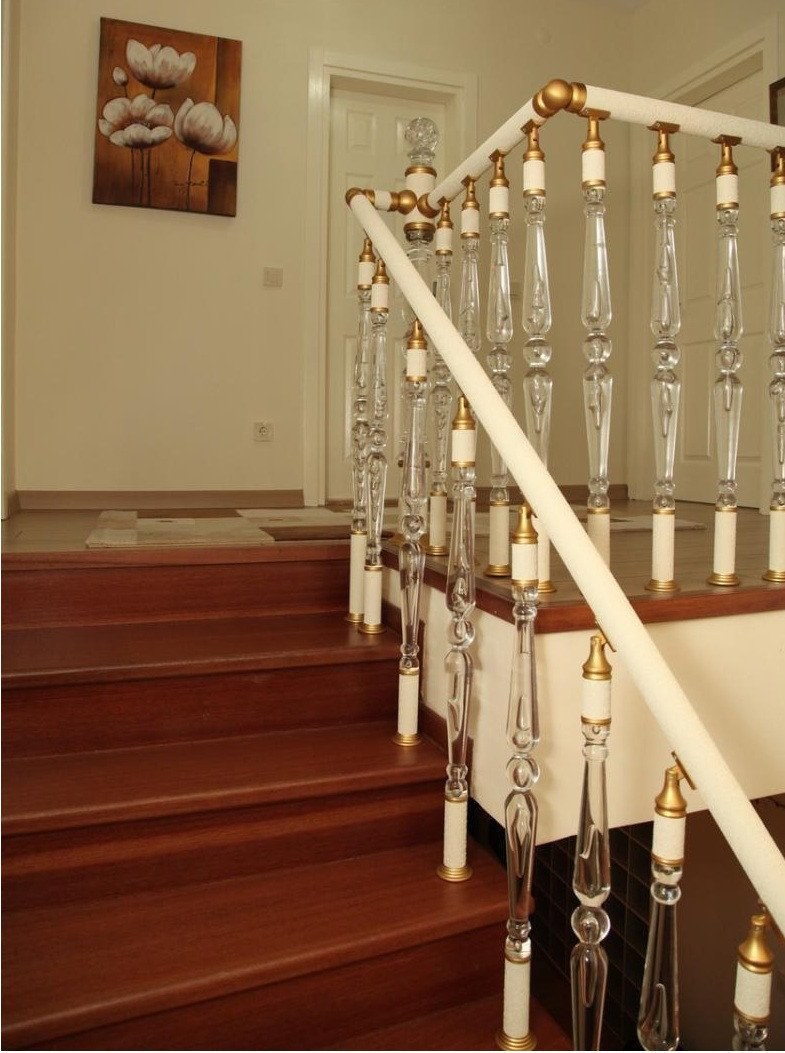 Перила с балясинами