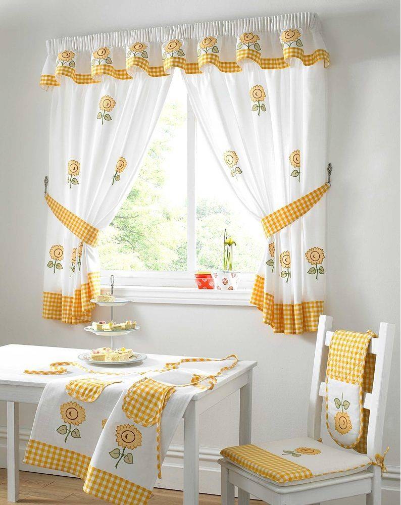 Дизайнерские шторы для кухни