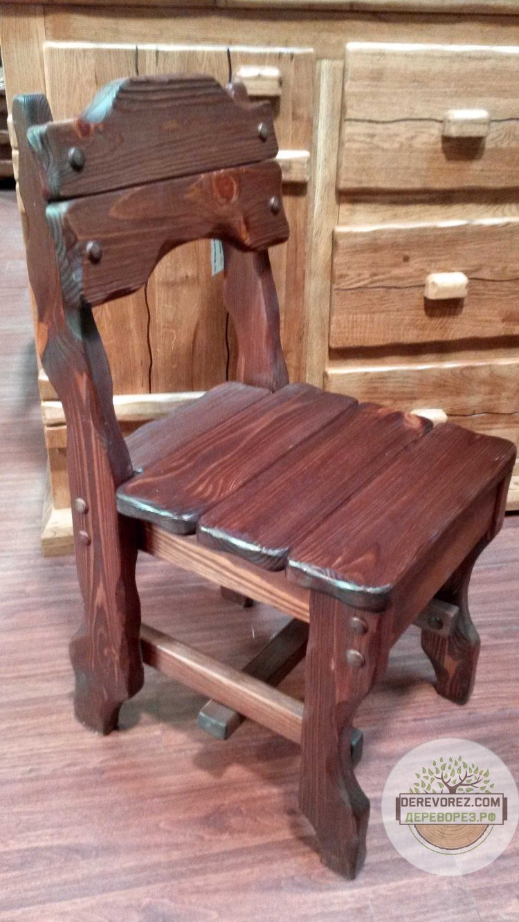 Стул под старину из дерева