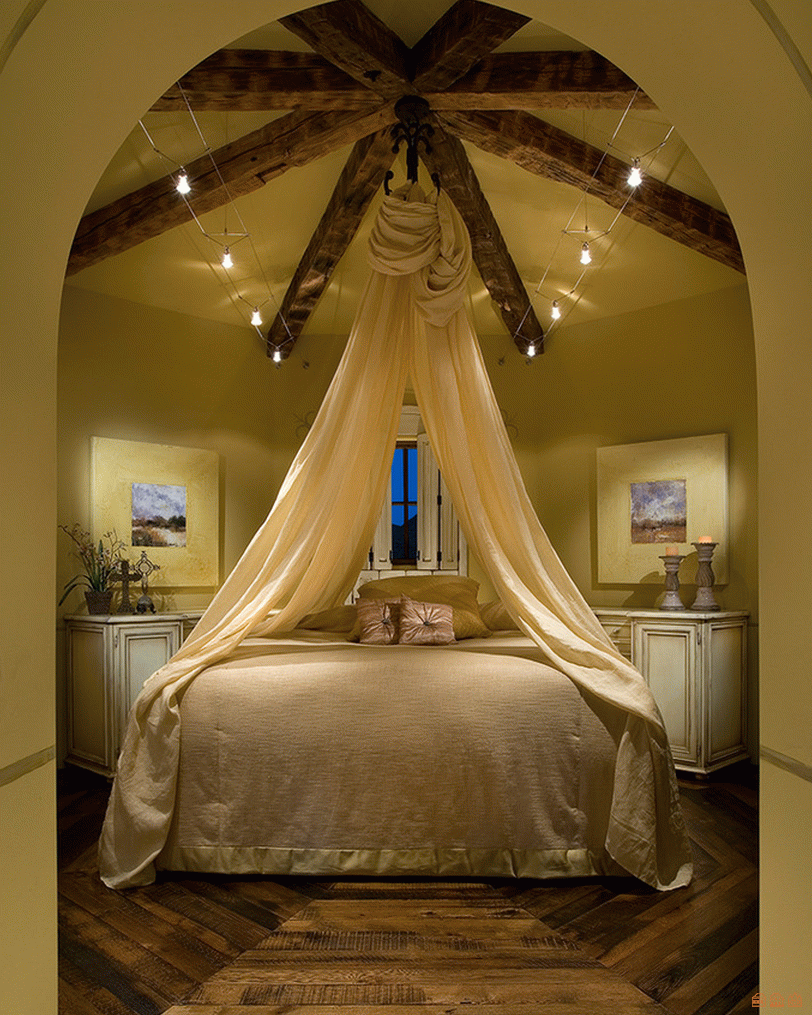 Романский стиль балдахин