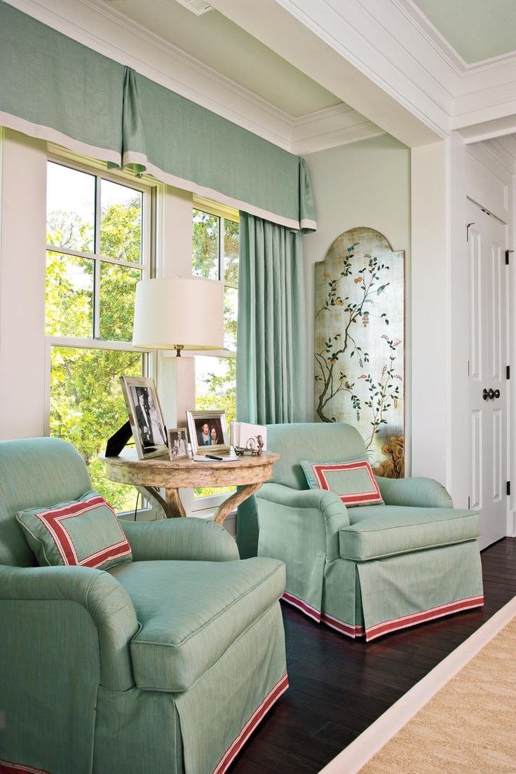 Шторы мятного цвета в интерьере