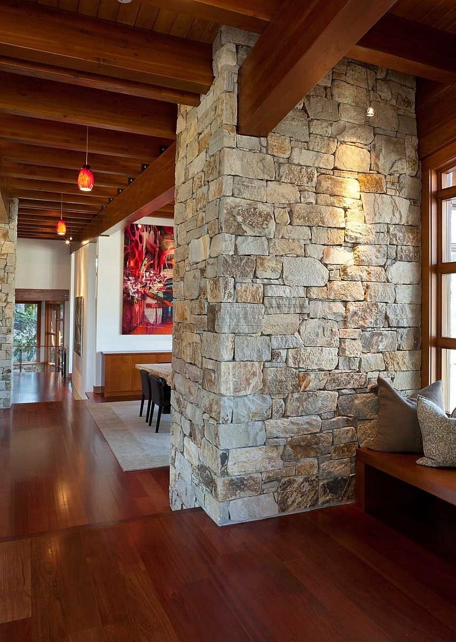 Каменная стена в интерьере