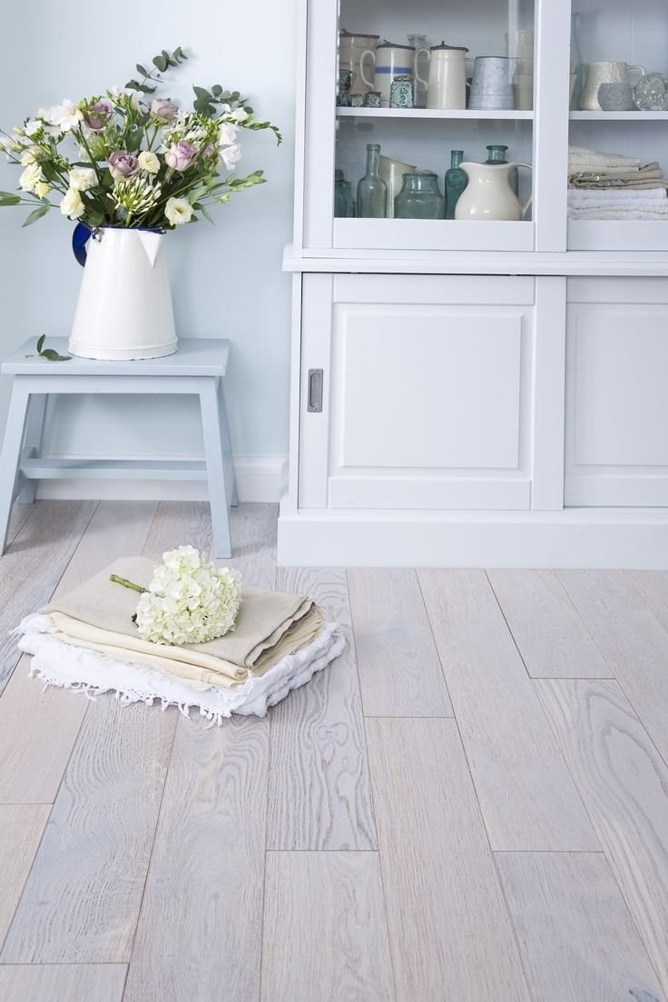 Паркет выбеленный дуб