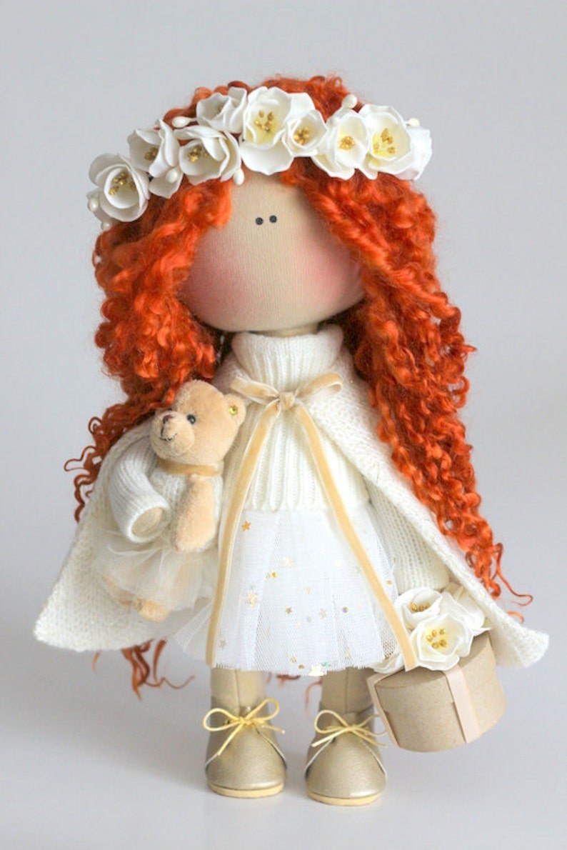 Текстильные куклы с кудряшками