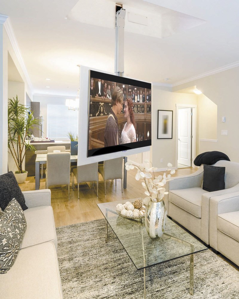 Потолочный кронштейн для телевизора в интерьере