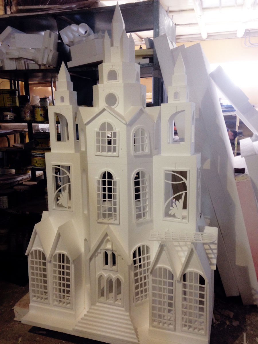 Объемные формы из пенопласта в архитектуре