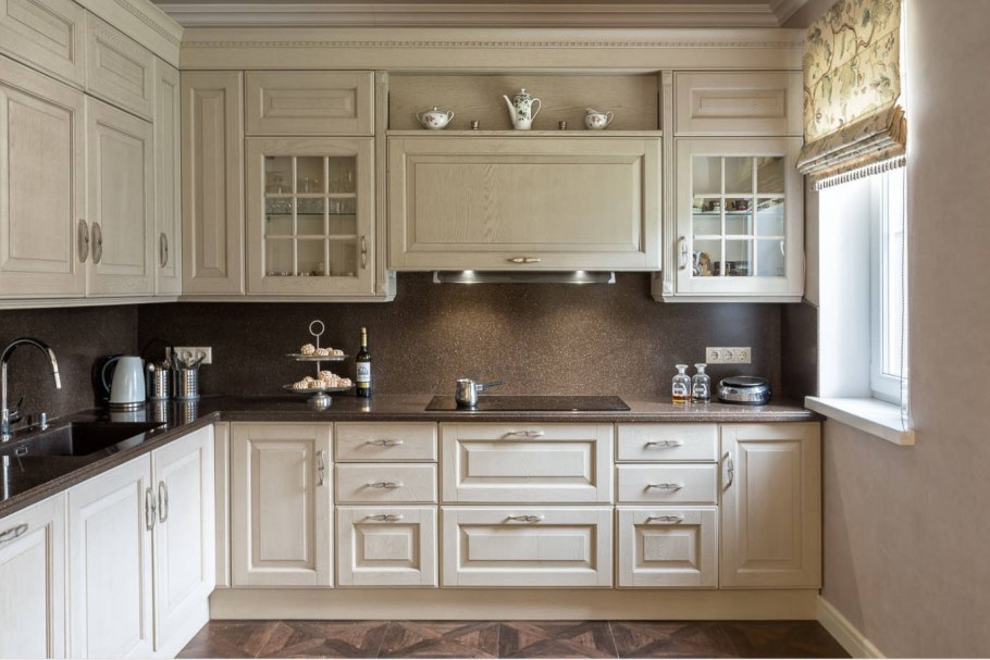 Кухонные гарнитуры классика