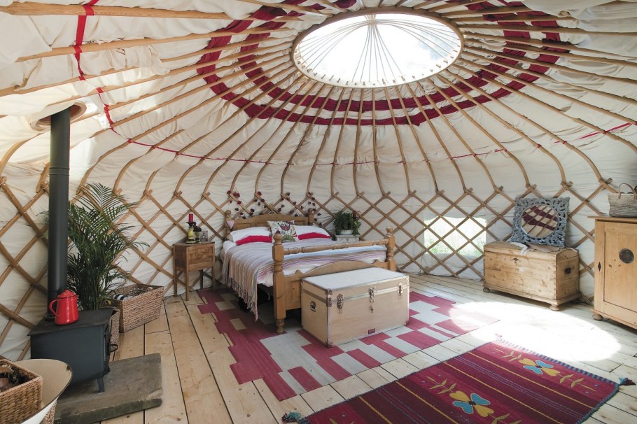 Монгольская юрта интерьер