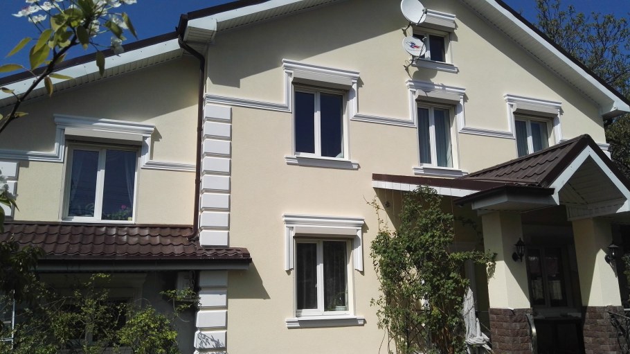 Фасады домов короед