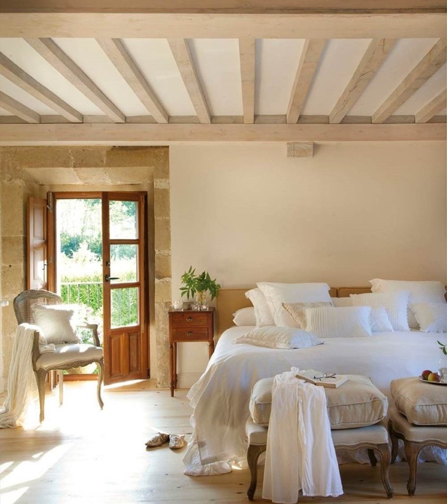 Фальшбалки в интерьере Прованс