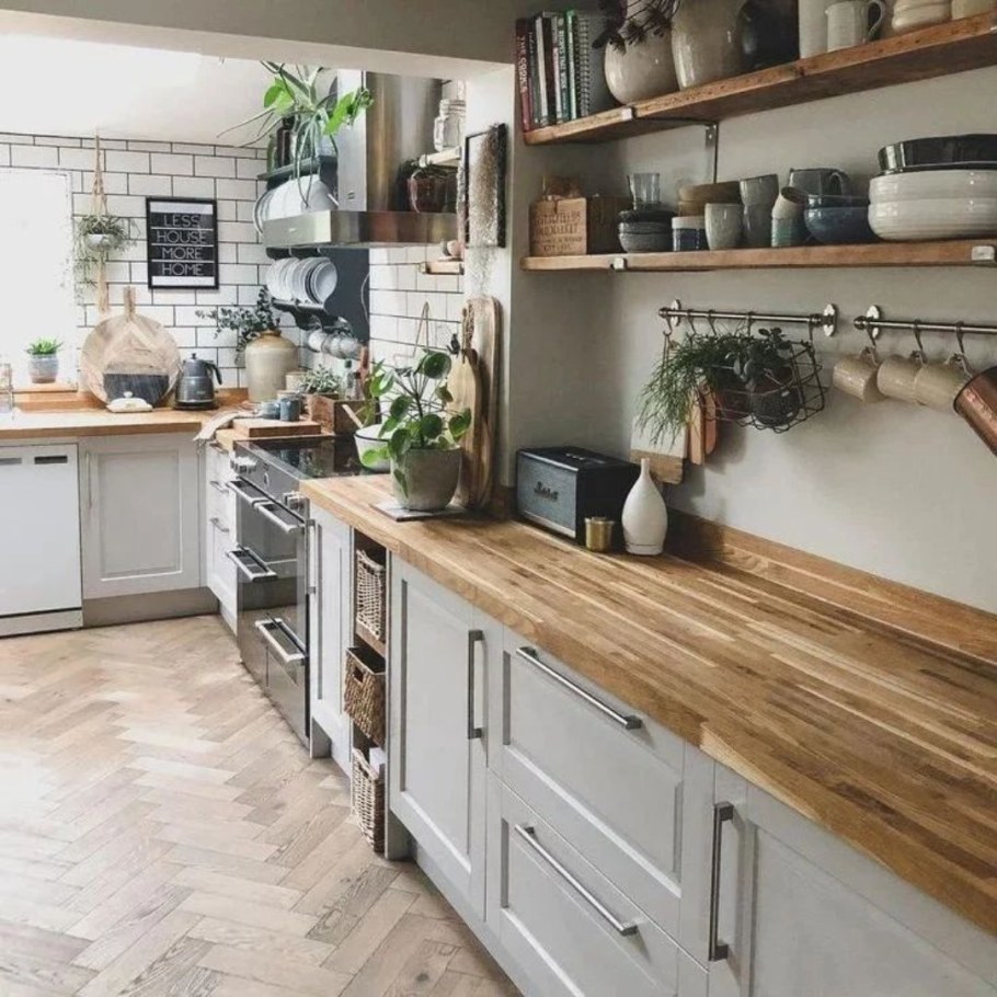 Деревянная столешница фартук мрамор