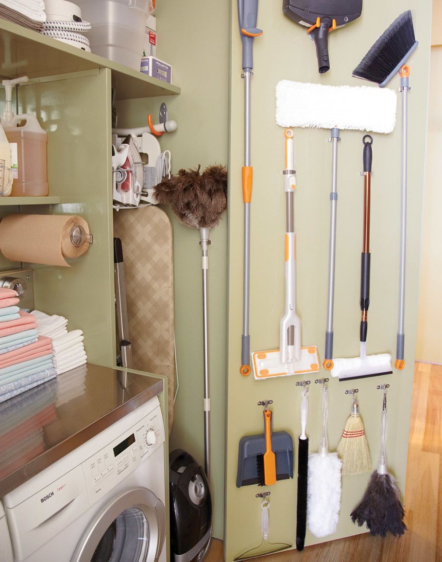 Место для хранения пылесоса