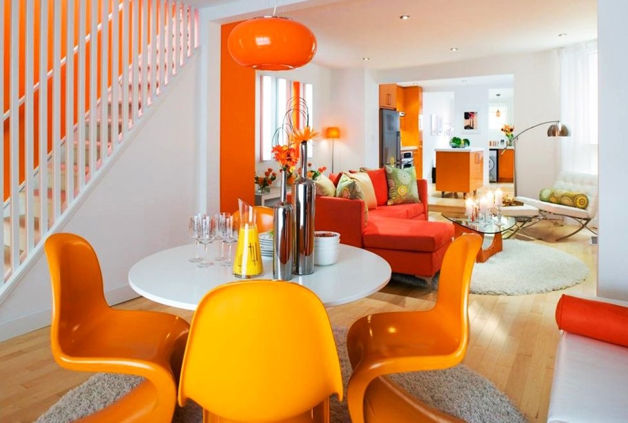 Интерьер с оранжевыми акцентами