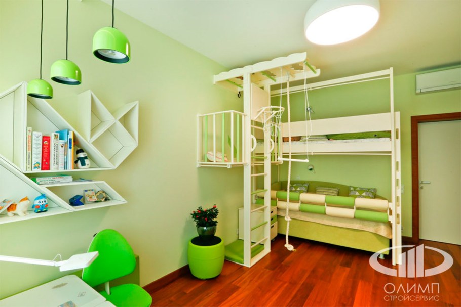 Детская комната со шведской стенкой