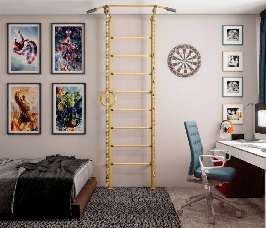 Шведская стенка в комнате