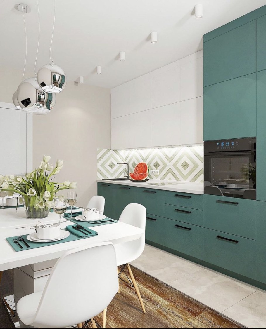Яркие акценты в интерьере кухни