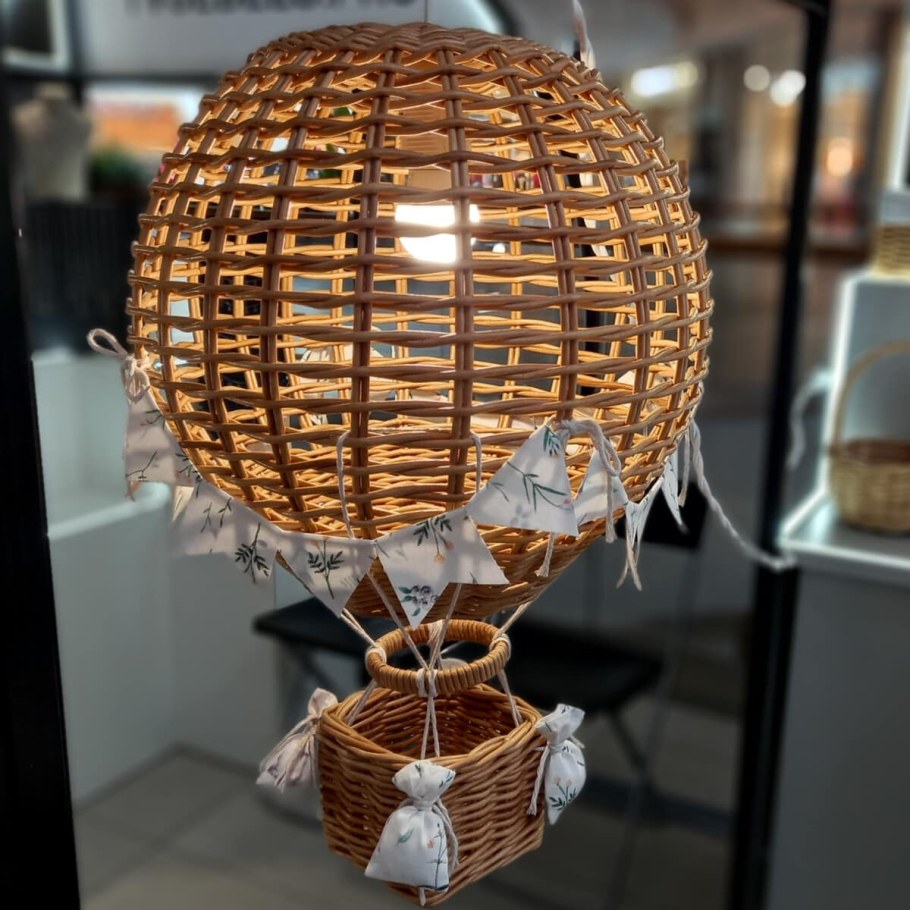 Люстра шар ротанг