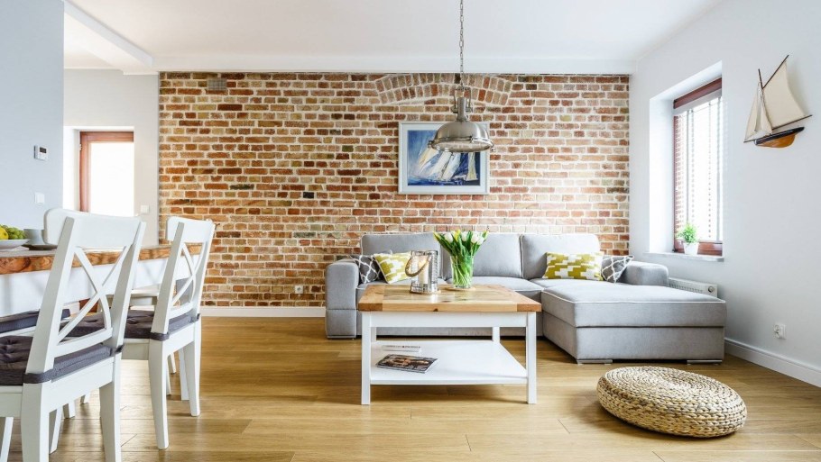 Кирпич в интерьере