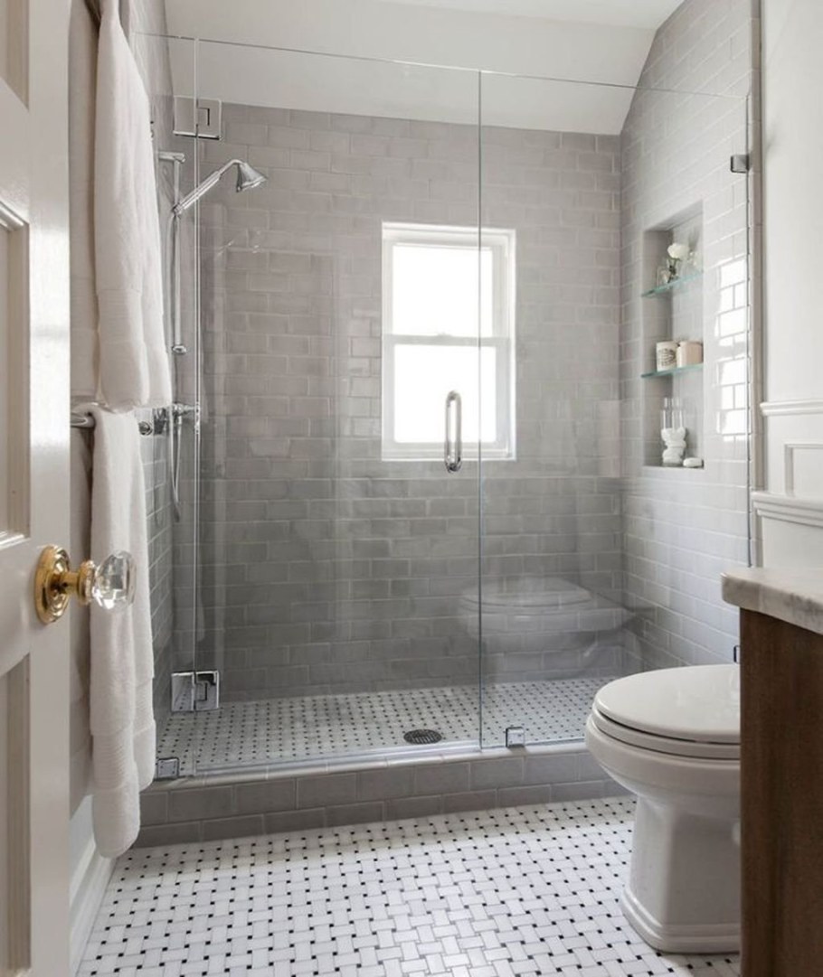 Ванная комната с душем